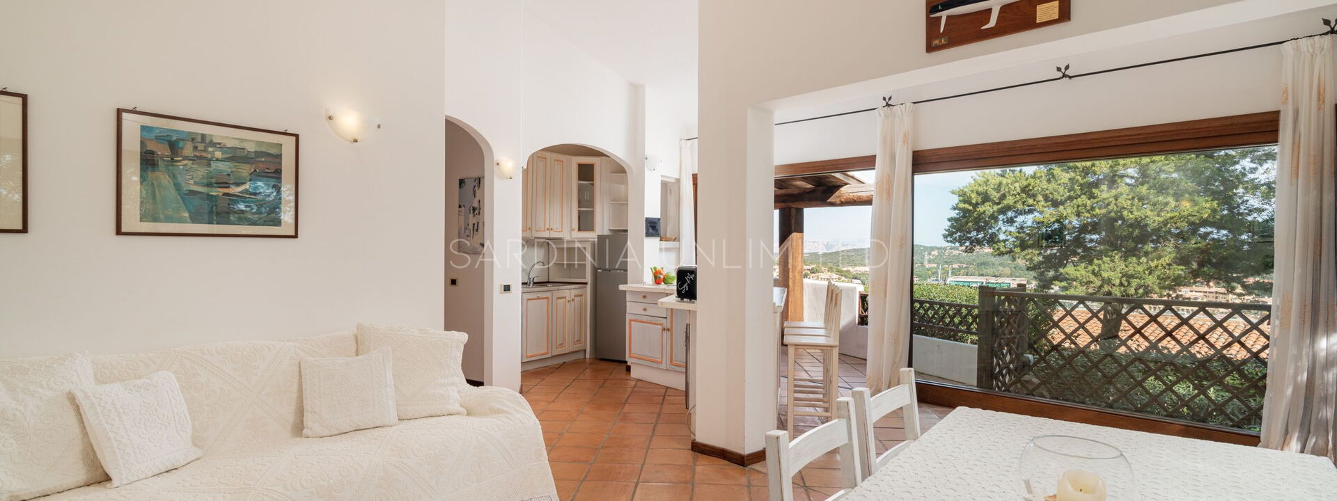 Villetta Aroma del Mare: Wohnzimmer