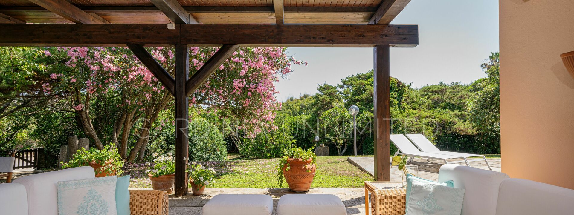 Il Rifugio Del Bandito: Villa zur Miete in Stintino mit Garten in Strandnähe
