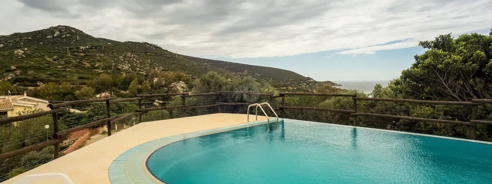 Villa la Luce di Nadir: bassin, Extérieur, Extérieurs