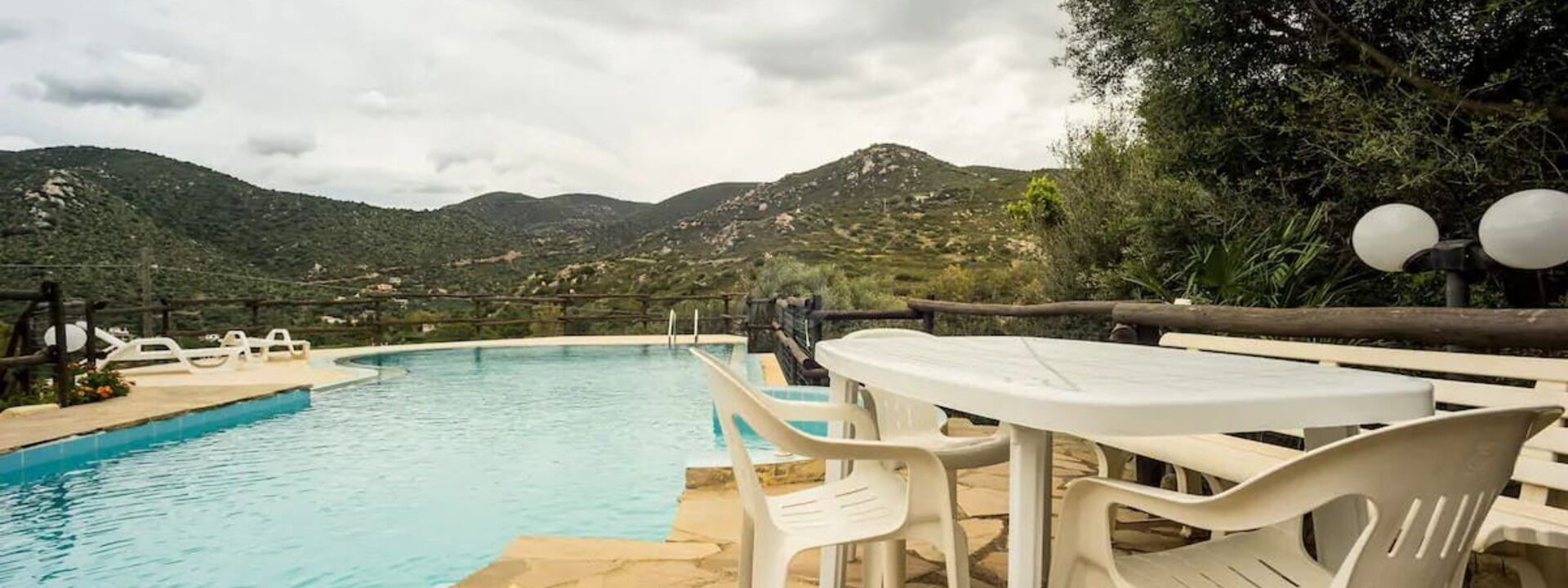 Villa la Luce di Nadir: bassin, Extérieur, Extérieurs