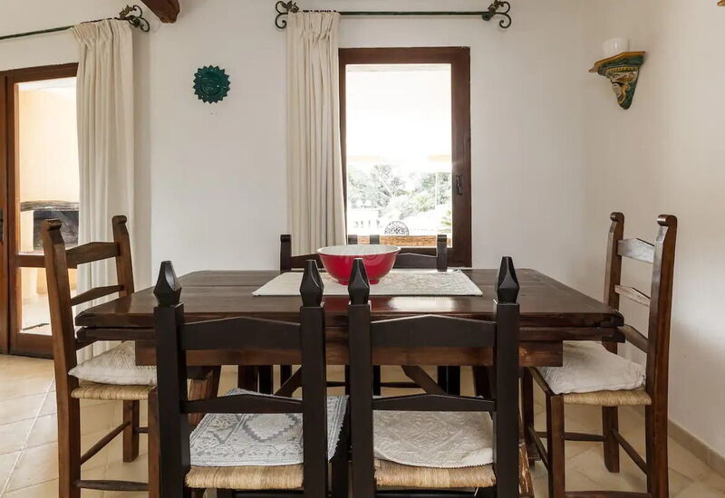 Villa La Luce Di Nadir: Dettagli della stanza, Sala da pranzo