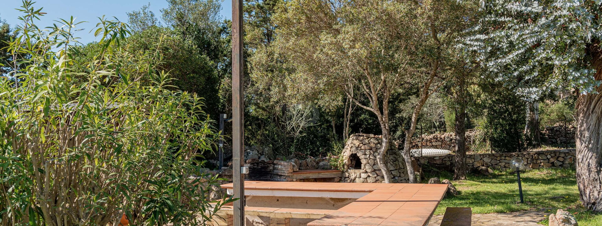 Villa Il Mosaico Di Nora: all'aperto, Esterni