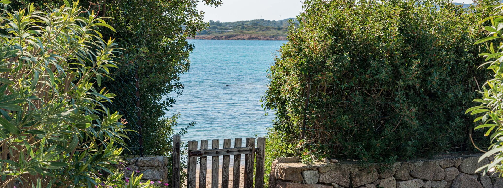 Villa Il Mosaico Di Nora: Esterni, Giardino