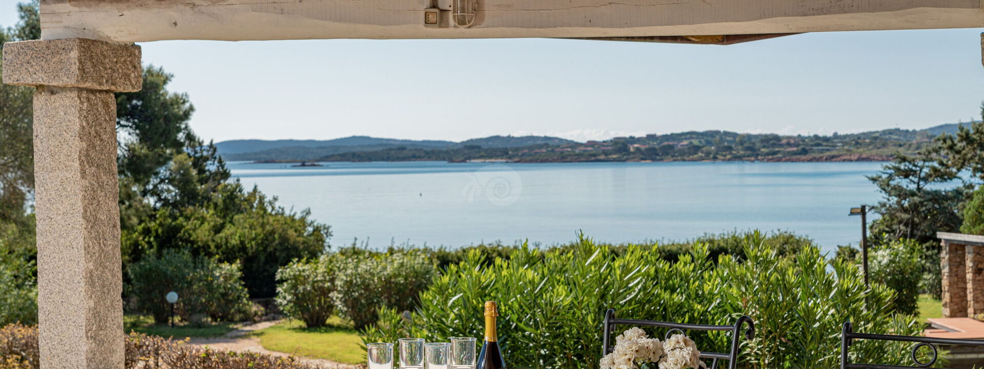 Villa Il Mosaico Di Nora: Balcone / Terrazza / Patio, Esterni, Vista Panoramica