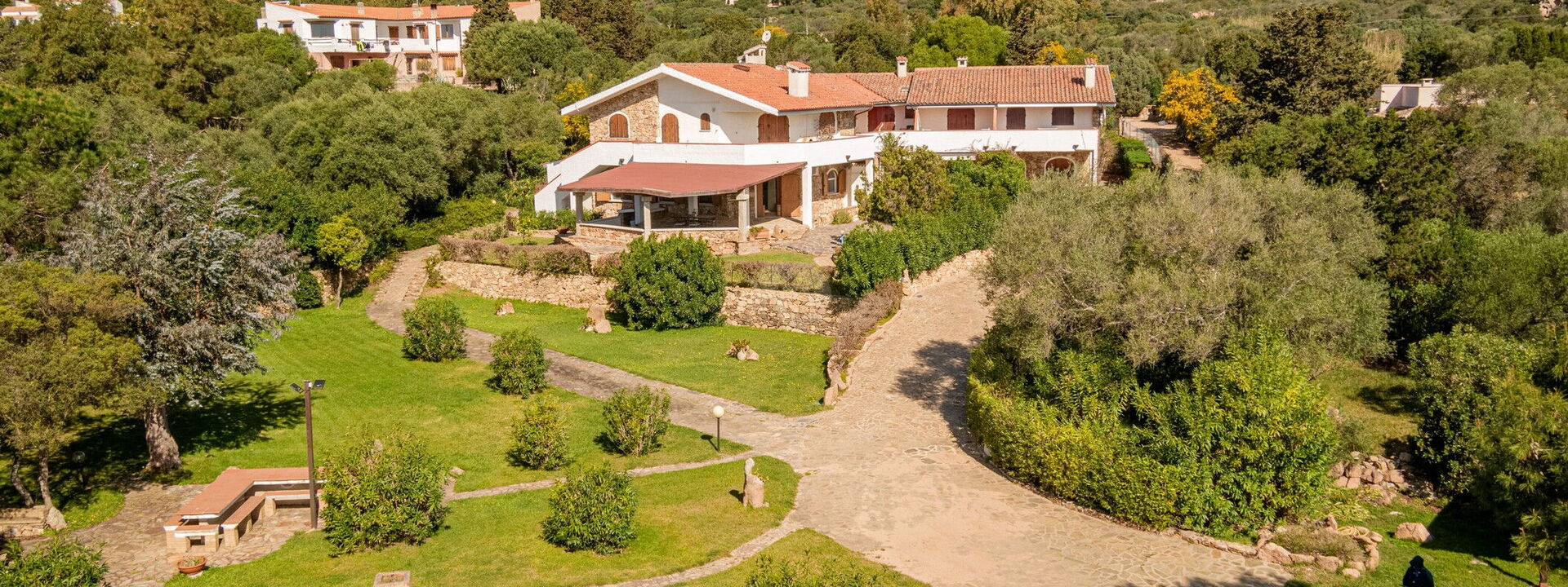 Villa Il Mosaico Di Nora: Esterni