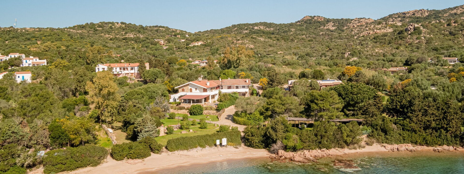 Villa Il Mosaico Di Nora: Esterni, Vista Panoramica