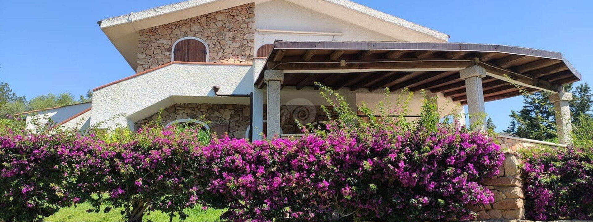 Villa Il Mosaico Di Nora: Esterni