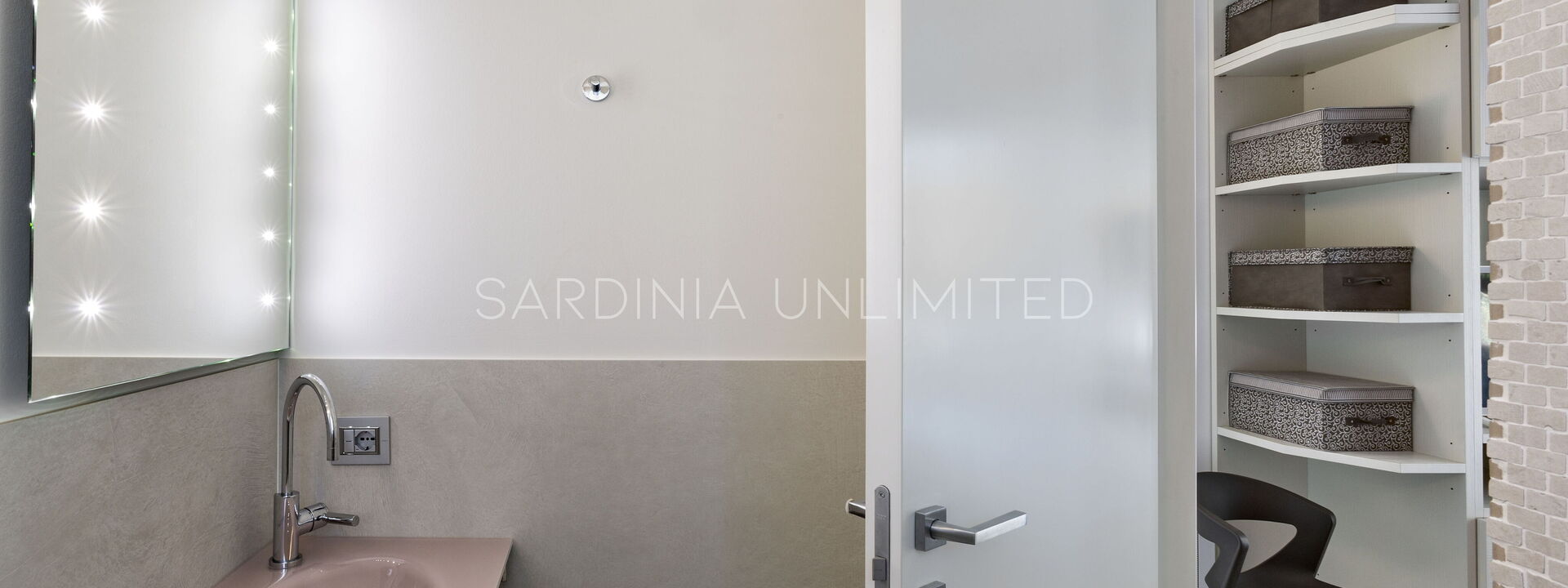 Villa Antalis: Bathroom