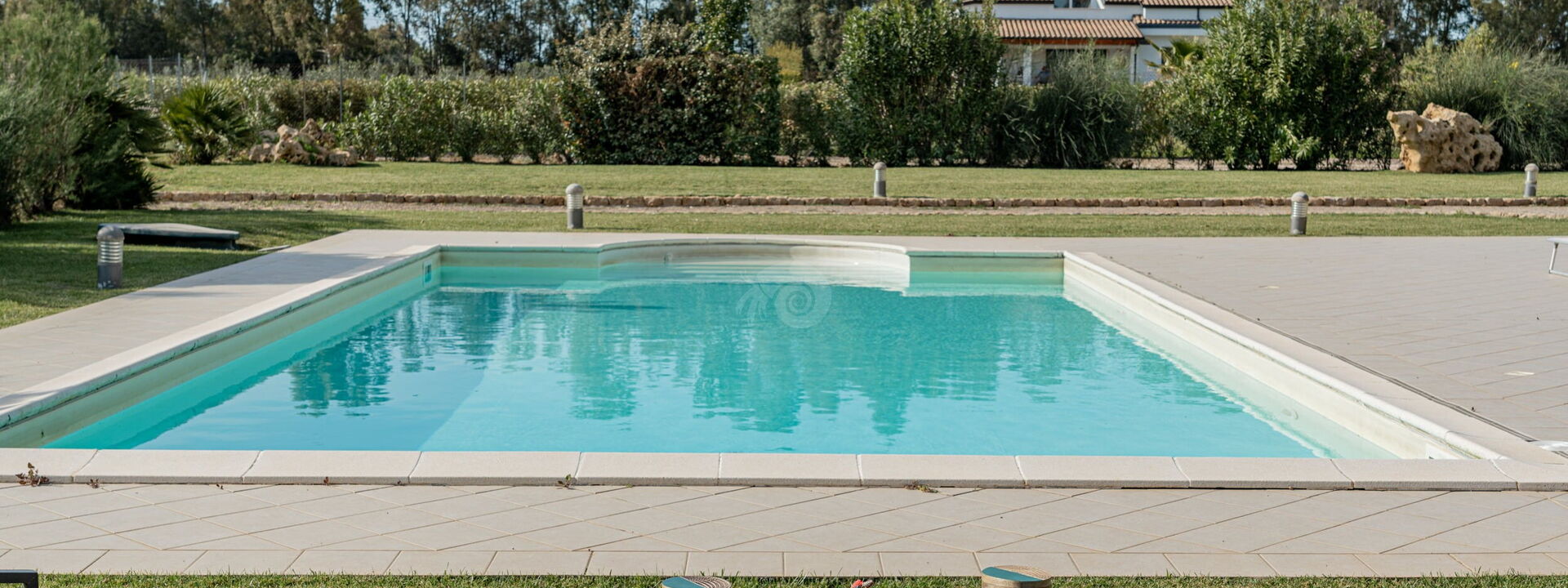 Villa Di Vina: Schwimmbad