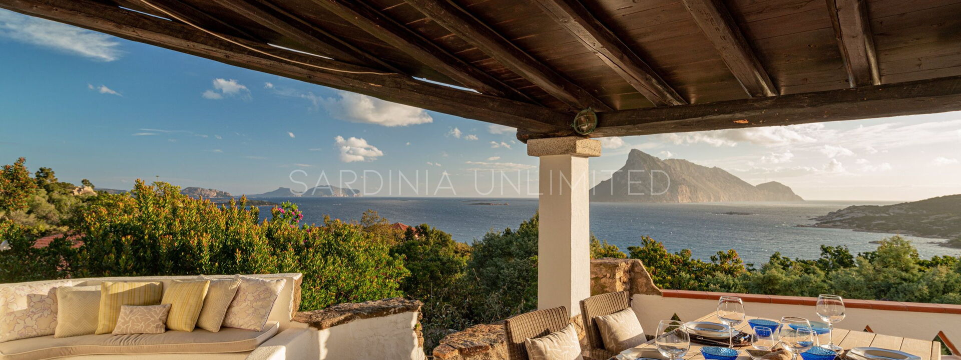 Villa White Elegance: Extérieurs