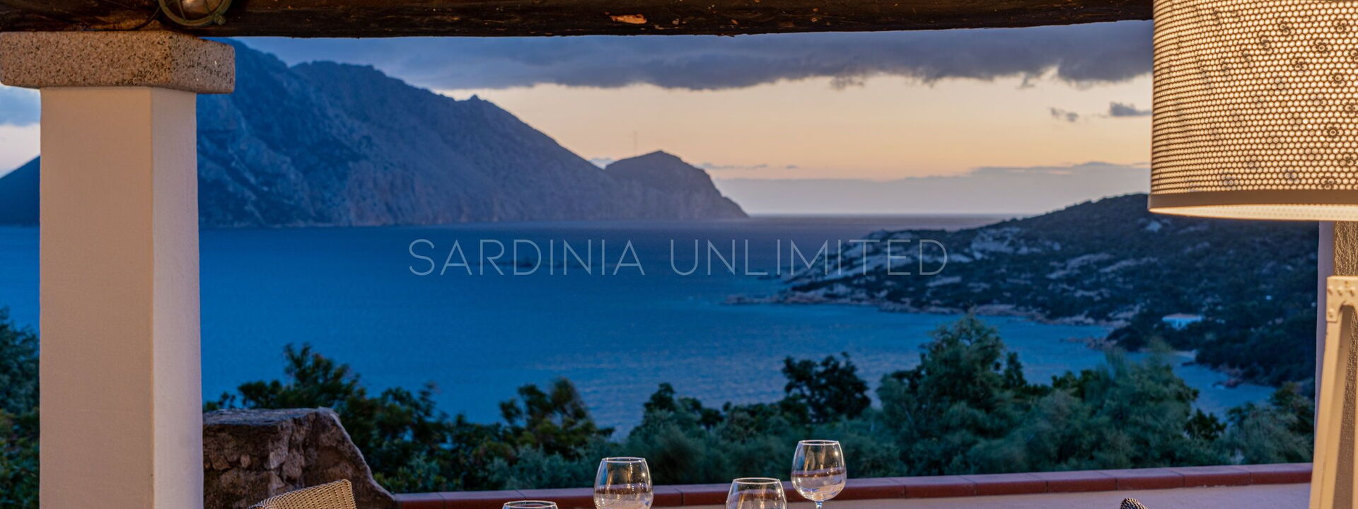 Villa White Elegance: Extérieurs