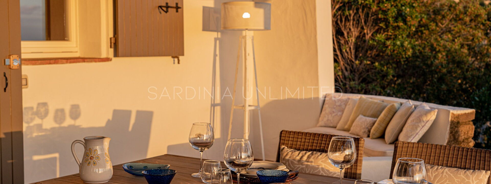 Villa White Elegance: Extérieurs