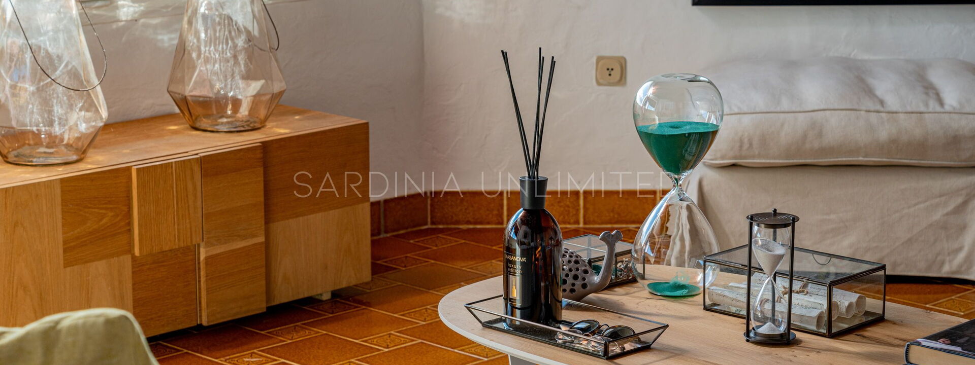 Villa White Elegance: Détails de la chambre, Salon