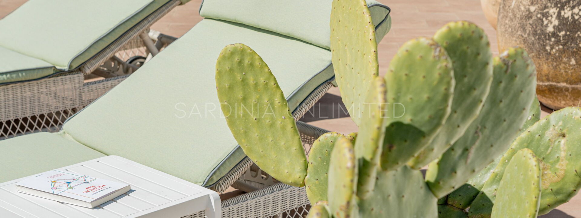 Villa White Elegance: Extérieurs