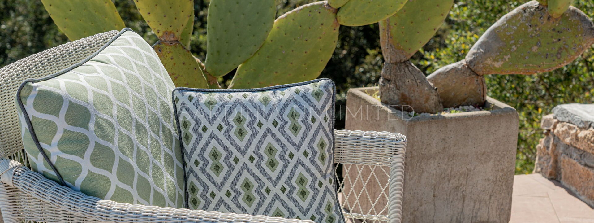 Villa White Elegance: Extérieurs