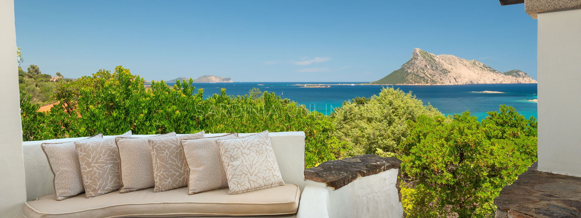 Villa White Elegance: Extérieurs