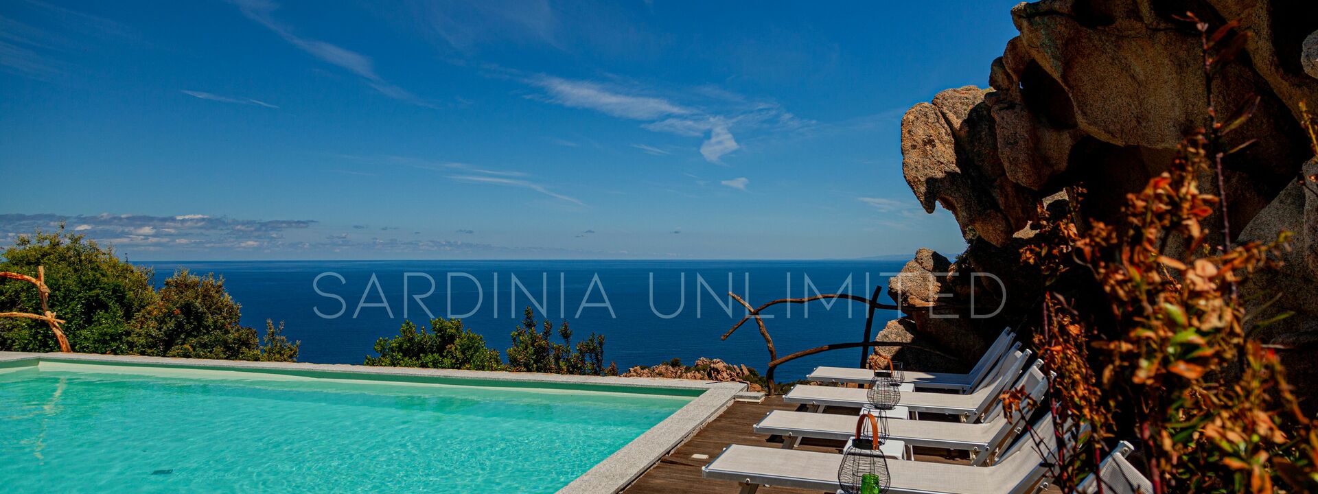 Villa Corallo: Villa zu vermieten in Costa Paradiso Infinity-Pool und Panoramablick