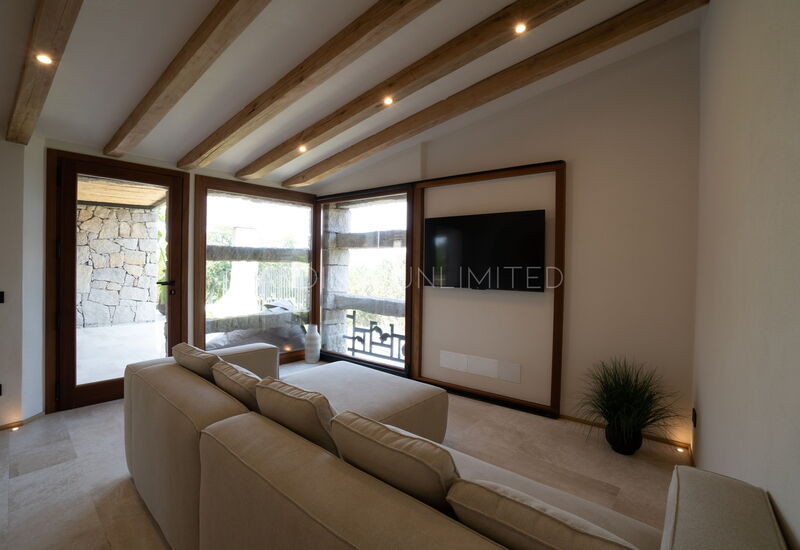 Villa Ashlar
