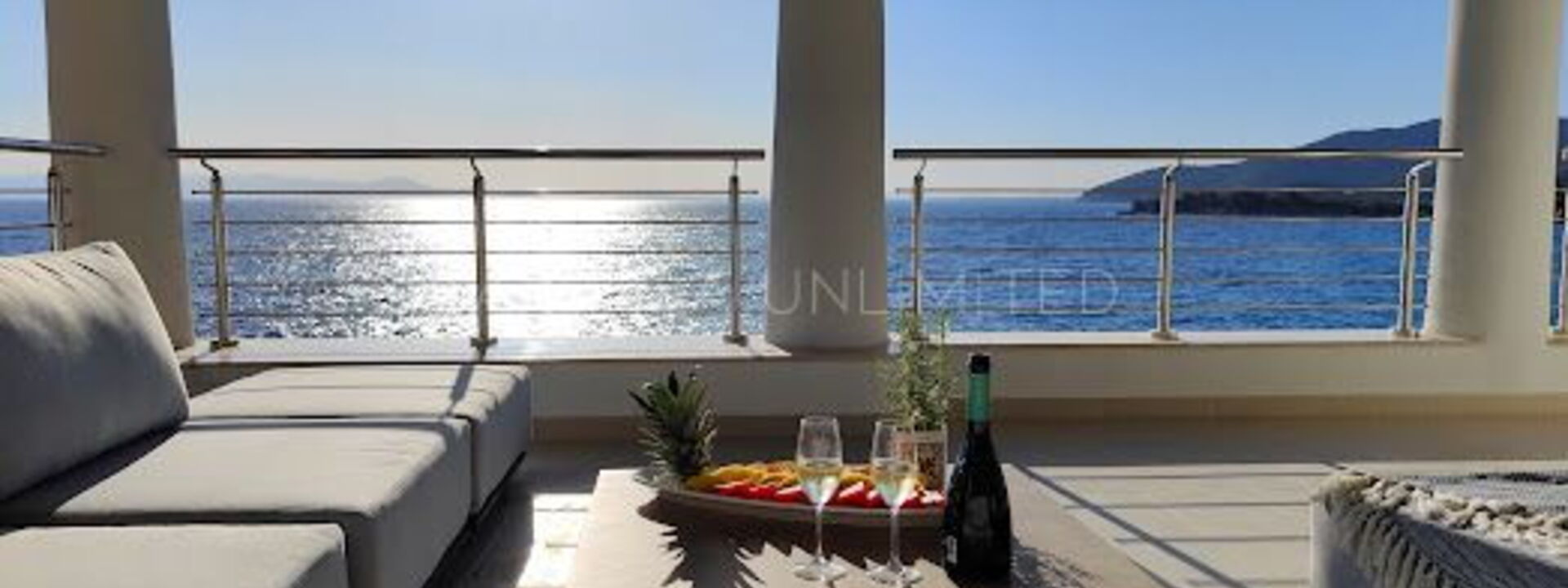 Villa Poesia D'Estate: Ansichten, Außen