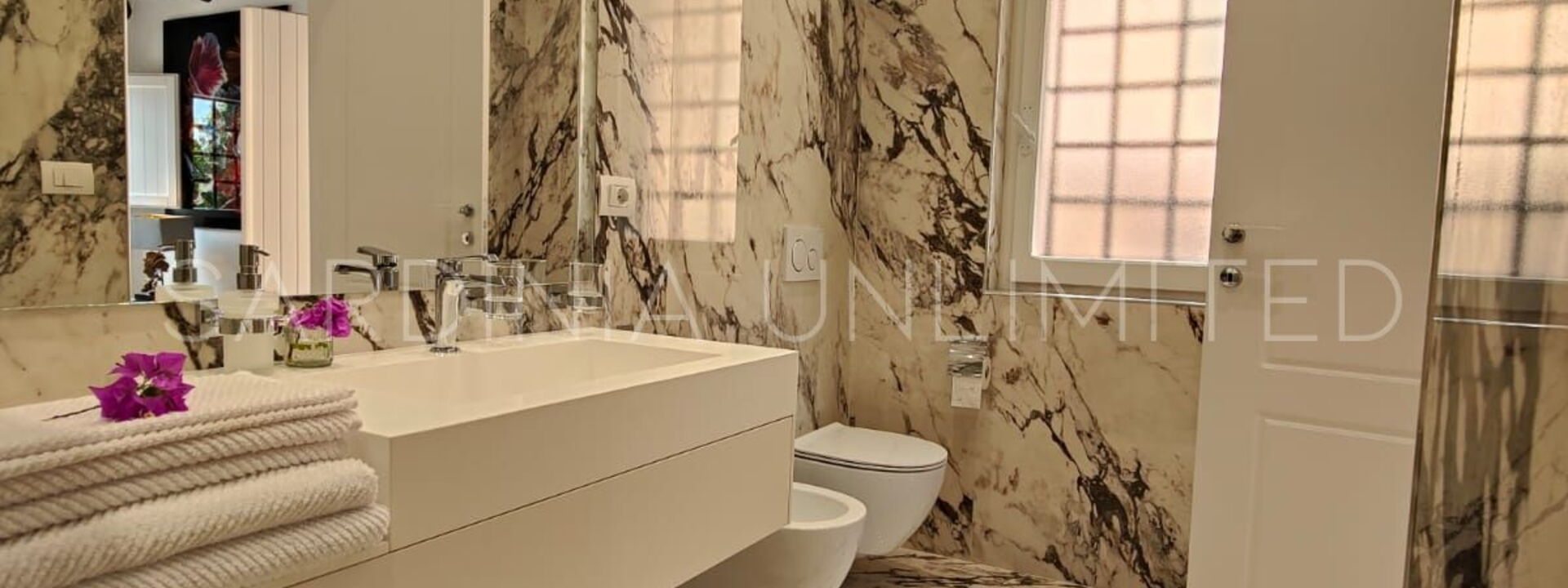 Villa Poesia D'Estate: Bad