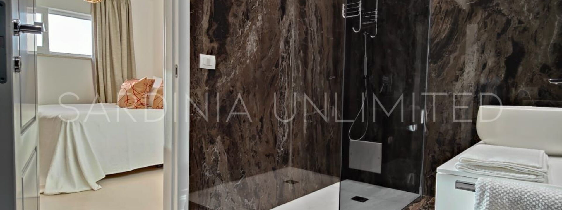 Villa Poesia D'Estate: Bad