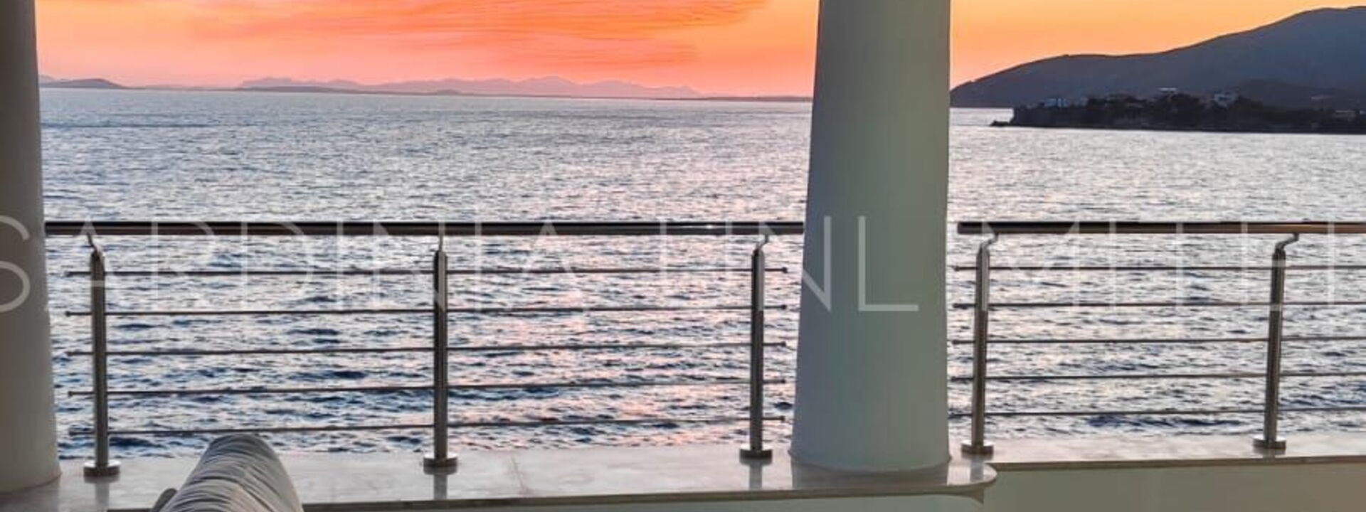 Villa Poesia D'Estate: Ansichten, Außen