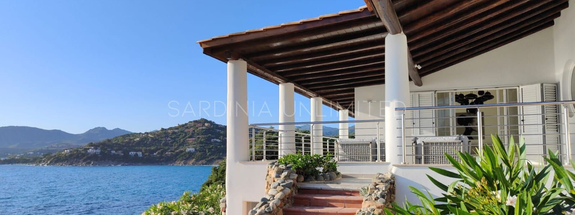 Villa Poesia D'Estate: Ansichten, Außen