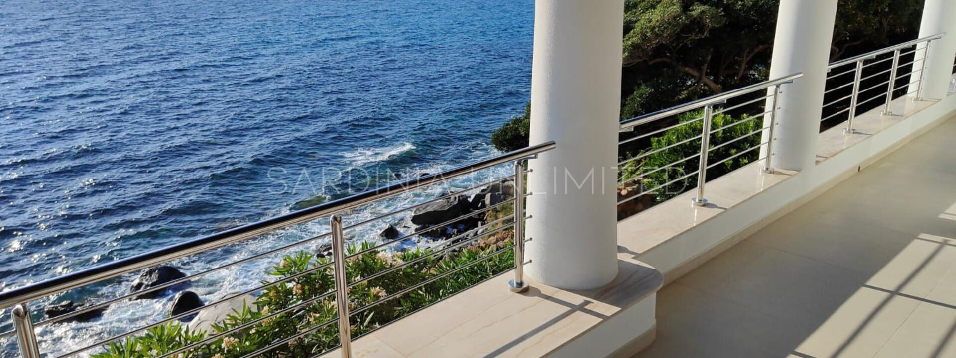 Villa Poesia D'Estate: Ansichten, Außen