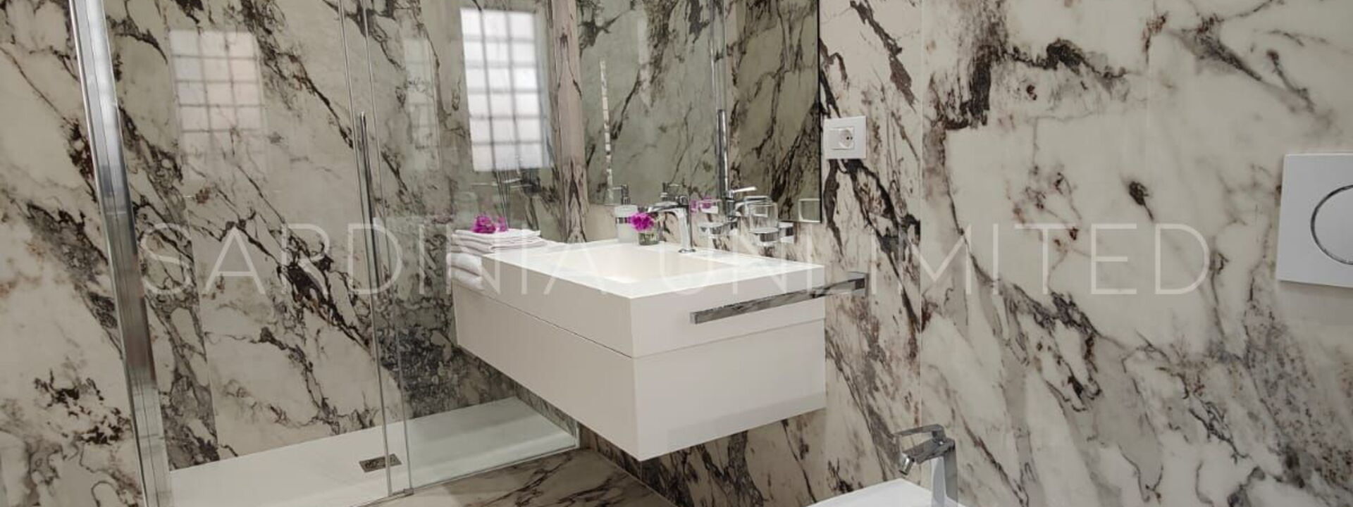 Villa Poesia D'Estate: Bad