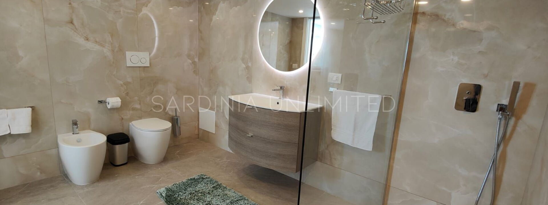 Villa Poesia D'Estate: Bad