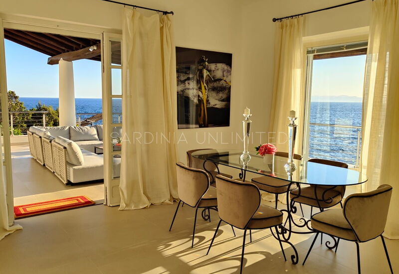 Villa Poesia D'estate: Living Room, Scenic View