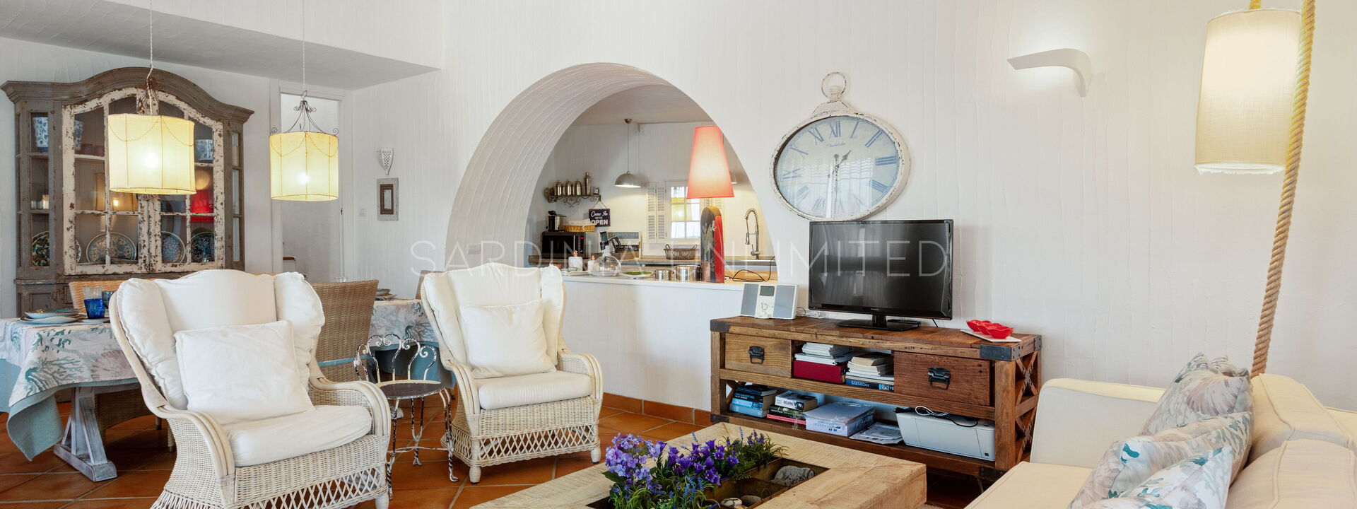 Villetta Chalice: Living Room