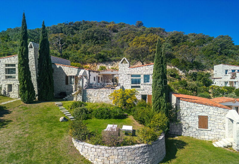 Villetta Majorelle: Building Exterior