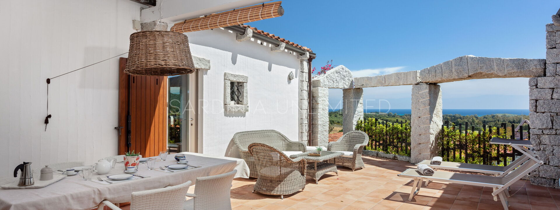 Villetta Thulian: Building Exterior