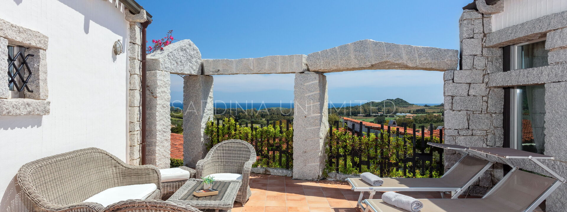 Villetta Thulian: Building Exterior