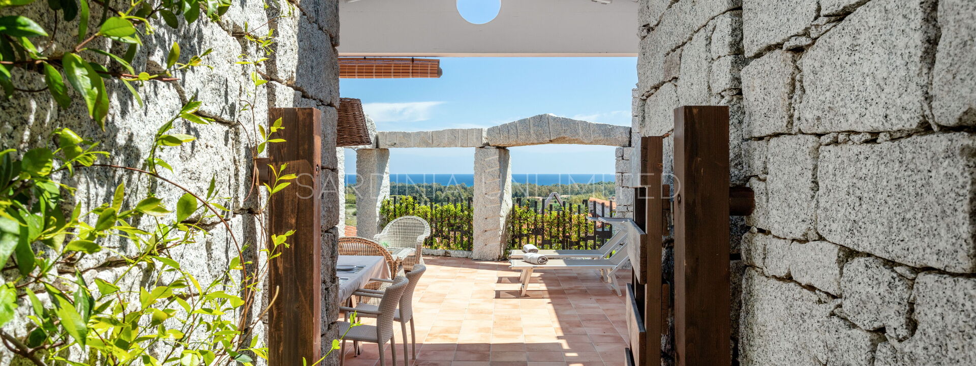 Villetta Thulian: Building Exterior