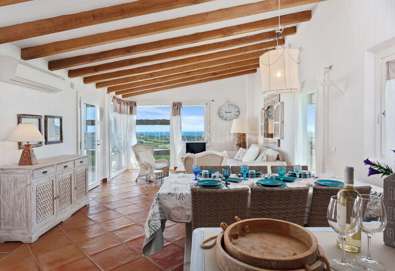 Villetta Seance: Living Room