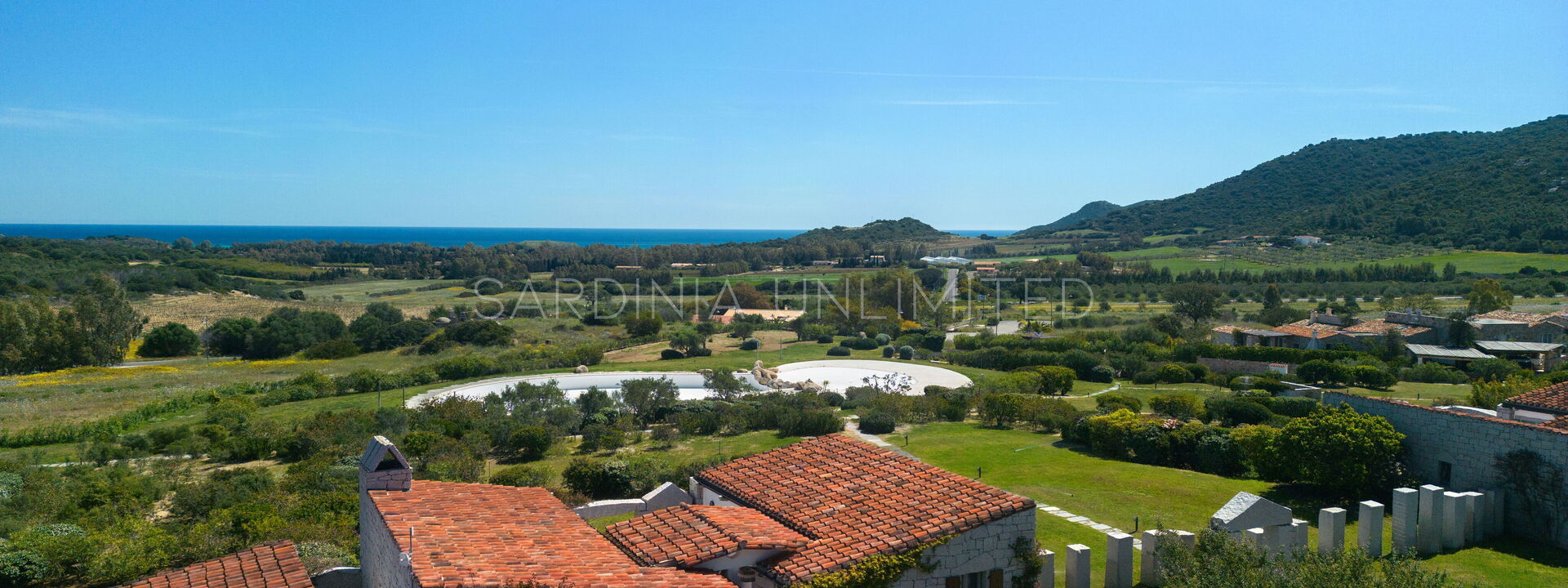 Villetta Tienne: Extérieurs