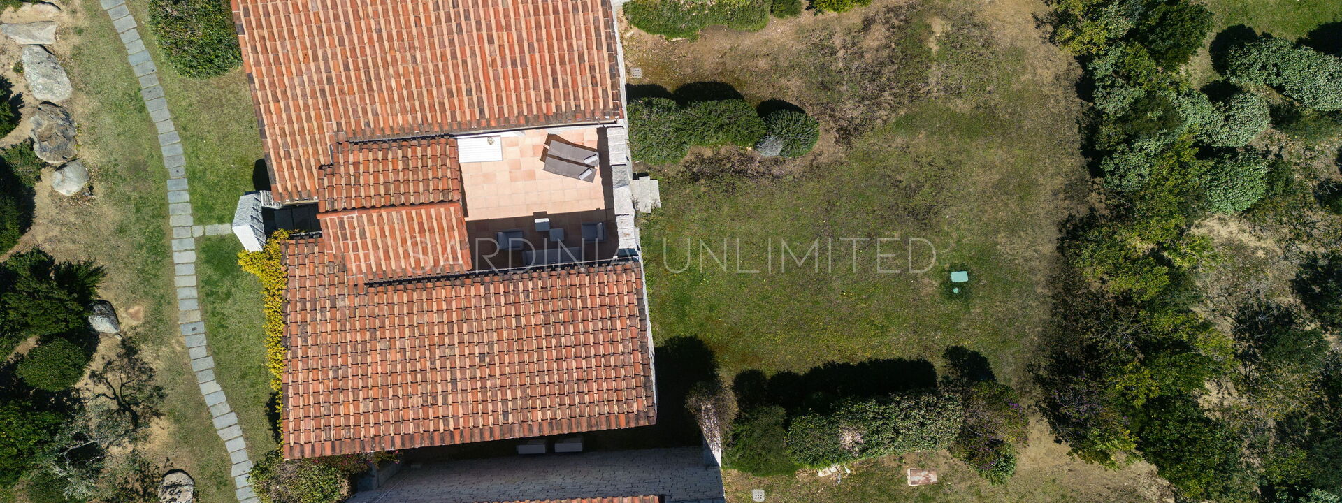 Villetta Tienne: Extérieurs