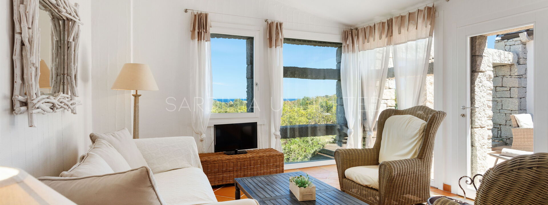 Villetta Tienne: Salon