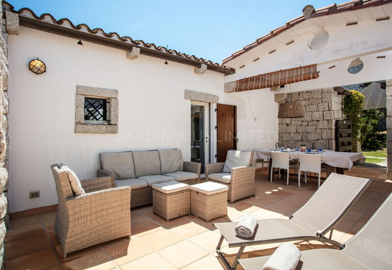 Villetta Tienne: Building Exterior