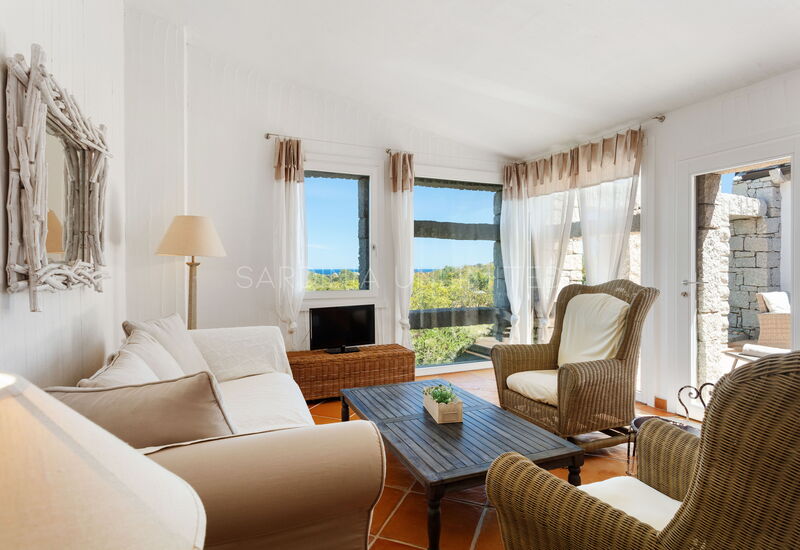 Villetta Tienne: Living Room