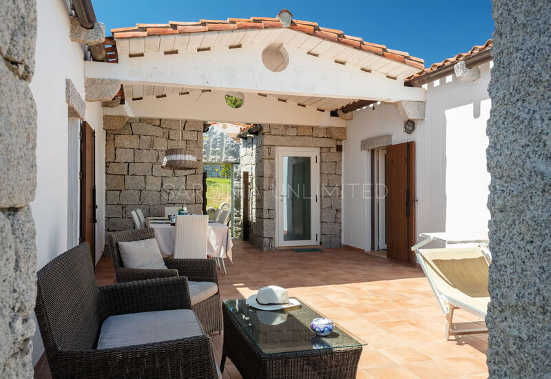 Villetta Bluetiful: Building Exterior