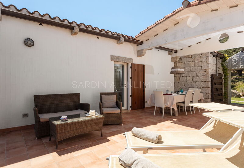 Villetta Bluetiful: Building Exterior