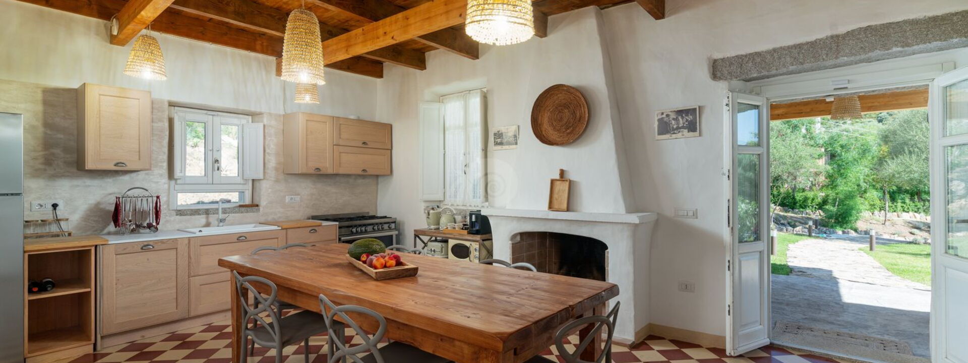 Villa Canto Antico: Dining Room, Kitchen
