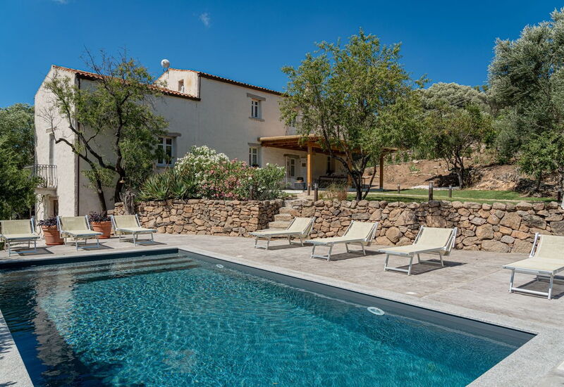 Villa Canto Antico: Building Exterior, Pool