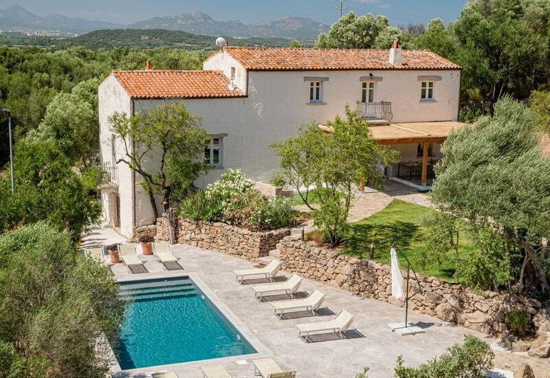 Villa Canto Antico: Building Exterior, Pool