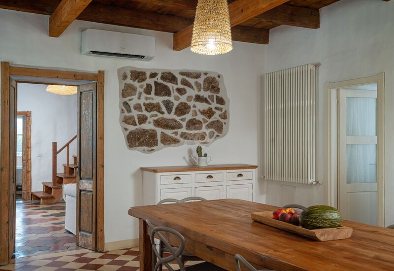 Villa Canto Antico: Dining Room, Kitchen