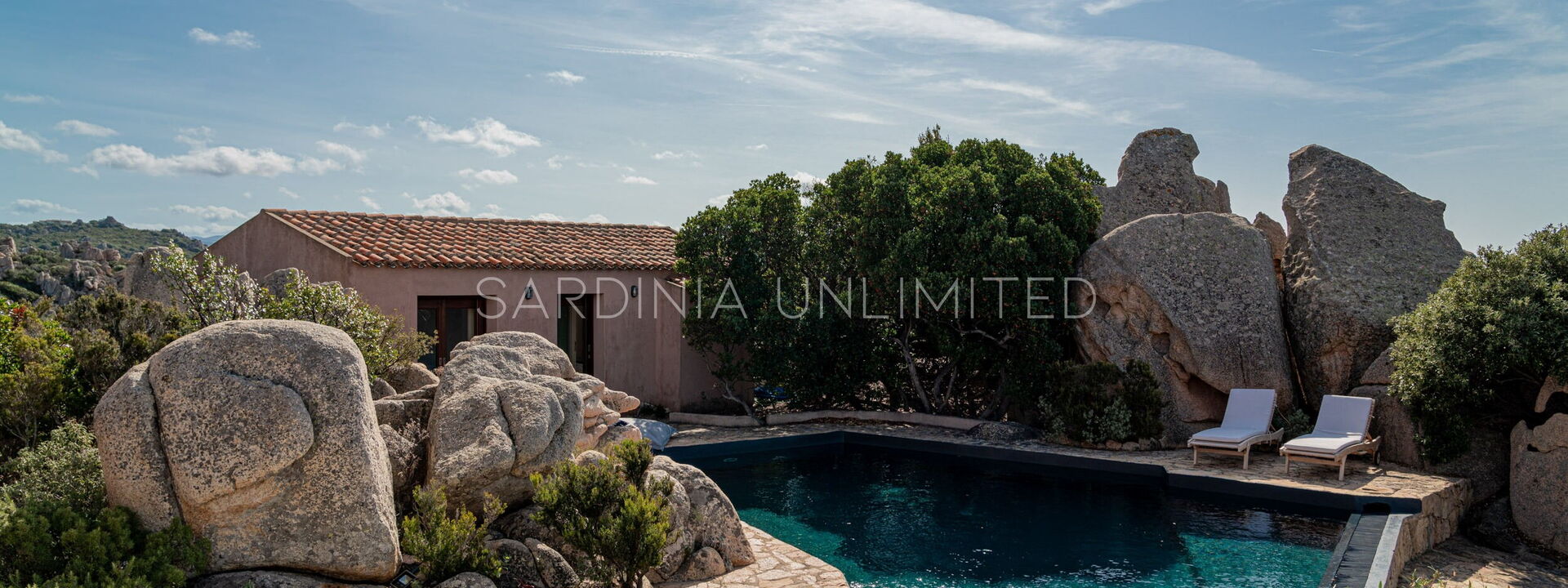 Villa Il Faro di Cyrano: Villa a Costa Paradiso | Sardinia Unlimited
