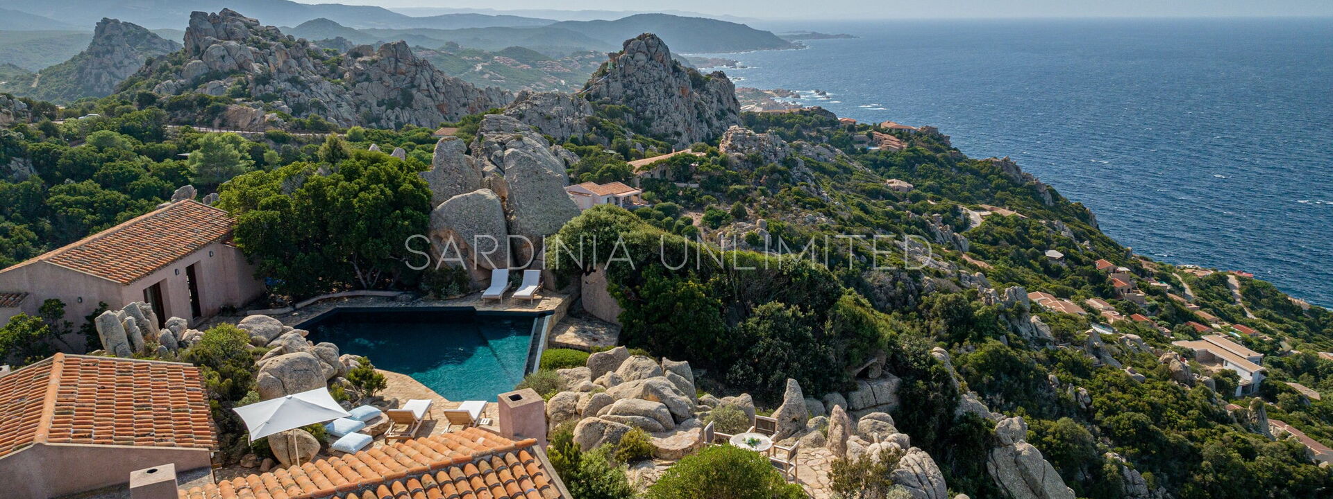 Villa Il Faro di Cyrano: Villa a Costa Paradiso | Sardinia Unlimited